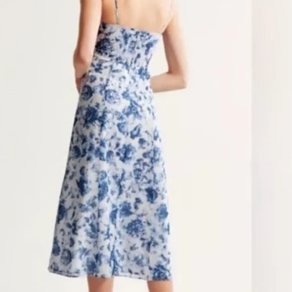 Abercrombie & Fitch Blue Floral Midi Dress - Picture 2 of 12